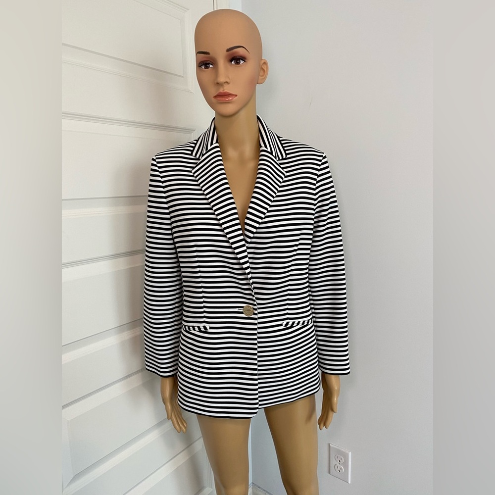 Anne Klein Womens Blazer - Black and White with Gold Button Detail - Size M